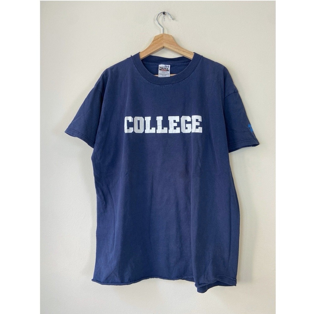 Vintage 90's Animal House College Logo Blue Tee Shirt Distressed